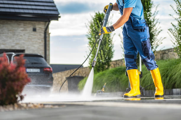 Best Pool Deck Cleaning  in Breinigsville, PA